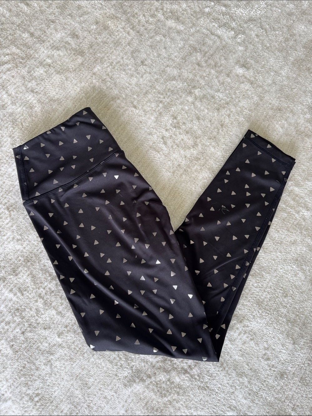 Glyder Black Leggings with Silver Triangle Print